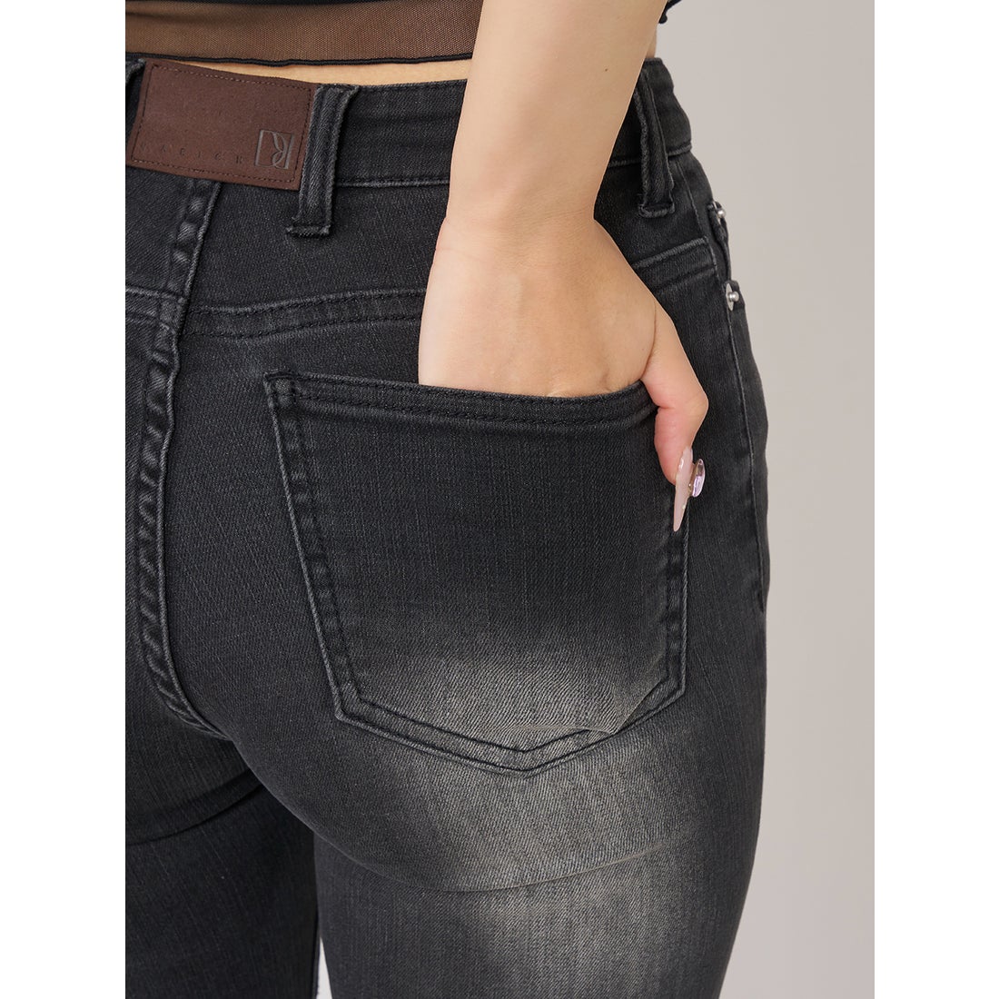 ダーリッチ Darich ブラストフレアデニムパンツ （ブラック） -靴