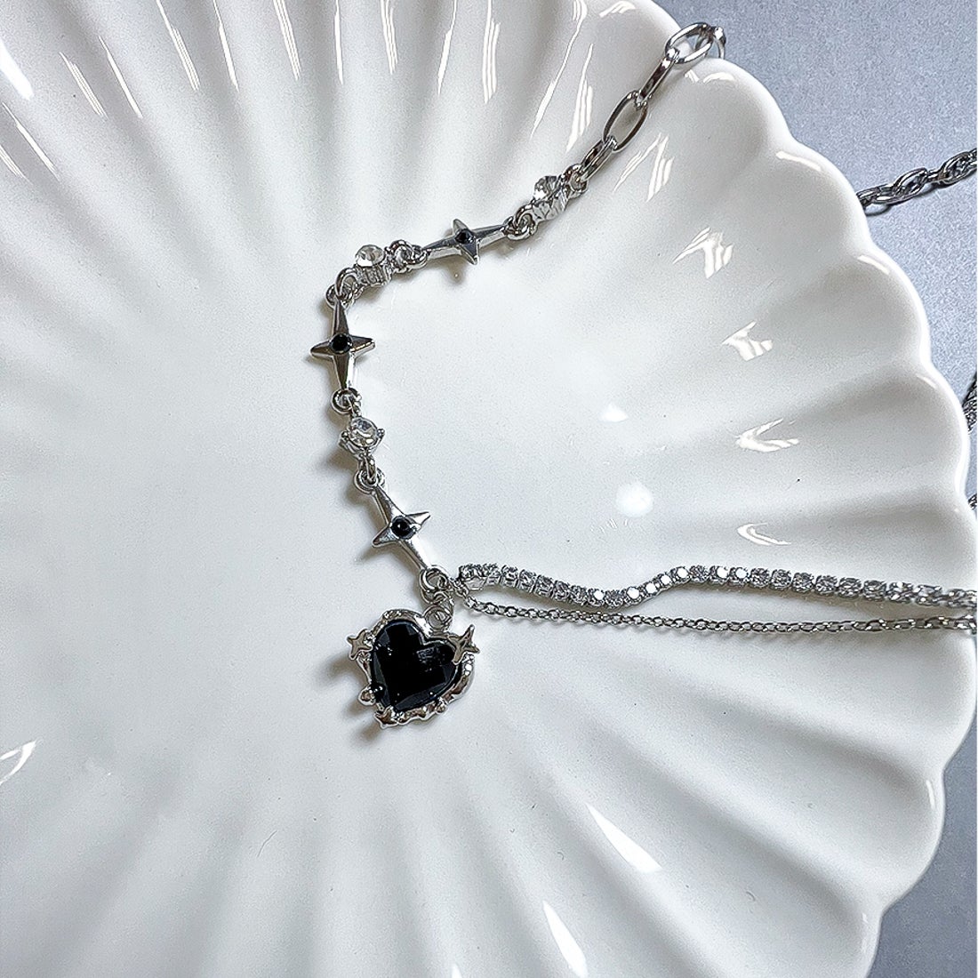 ダイヤモンドハーツ Diamond Hearts ブラックハート デザインチェーン