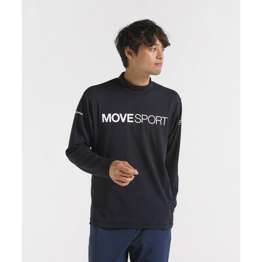 MoveSport ソフトウォーム 裏起毛モックネックシャツ -デサントストア