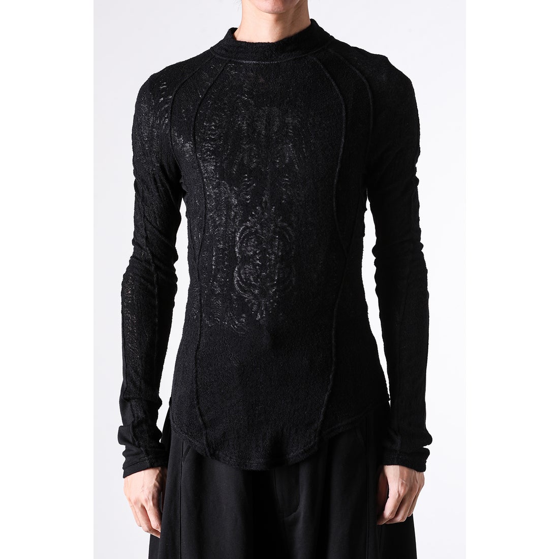 ユリウス JULIUS RAYON LACY KNIT JACQUARD LONGSLEEVE T （BLACK