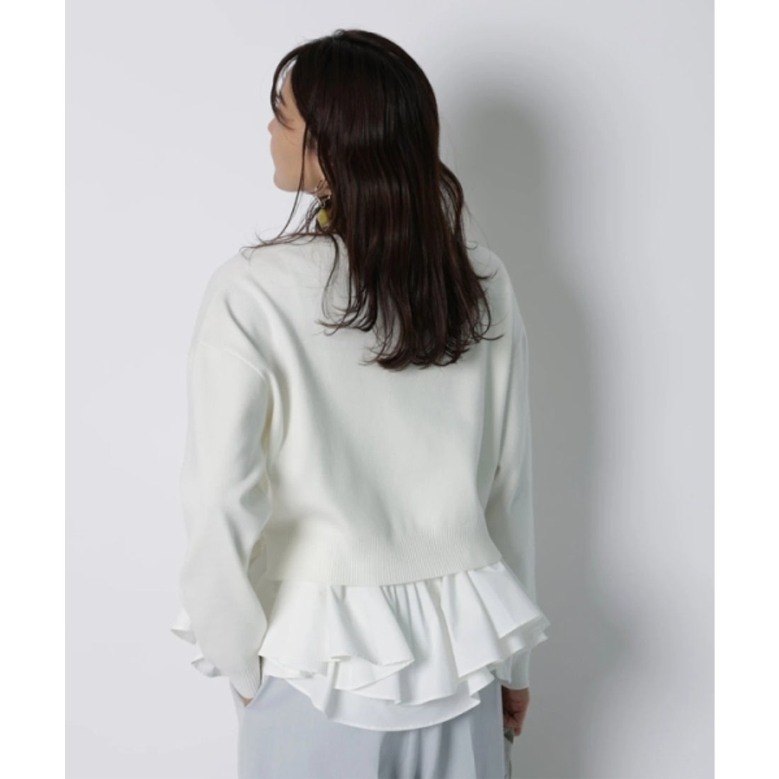 ジャスグリッティー JUSGLITTY フリルキャミレイヤードニット （白