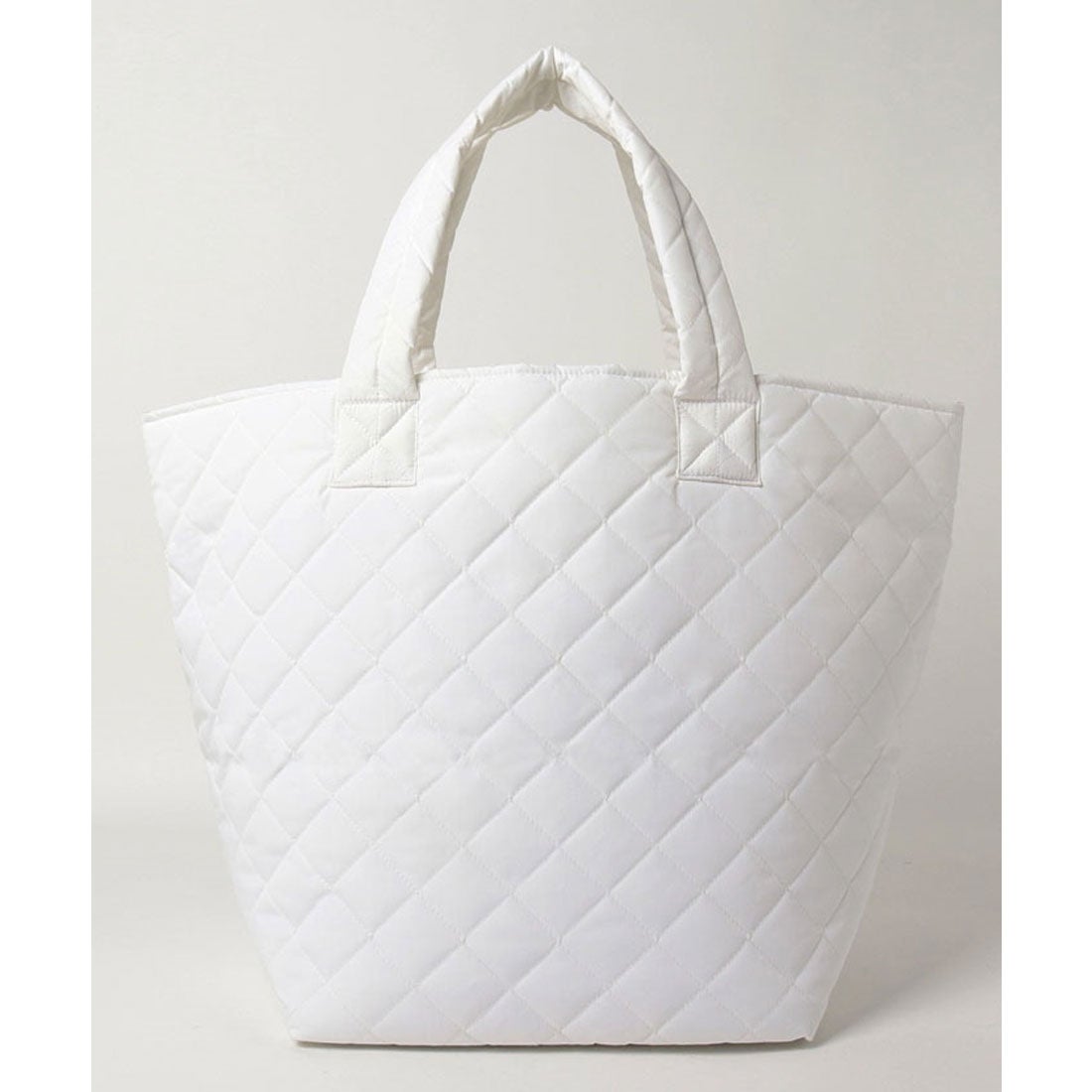 レスポートサック LeSportsac MAXI TOTE BAG （ピュアホワイトキルト