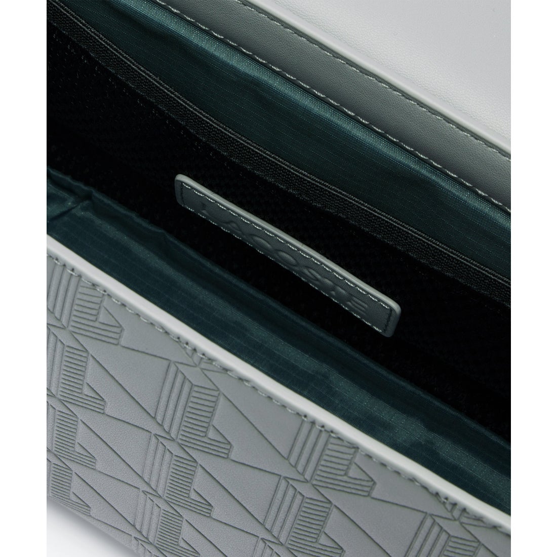 ラコステ LACOSTE モノグラム レザーフラップクローズサッチェルバッグ