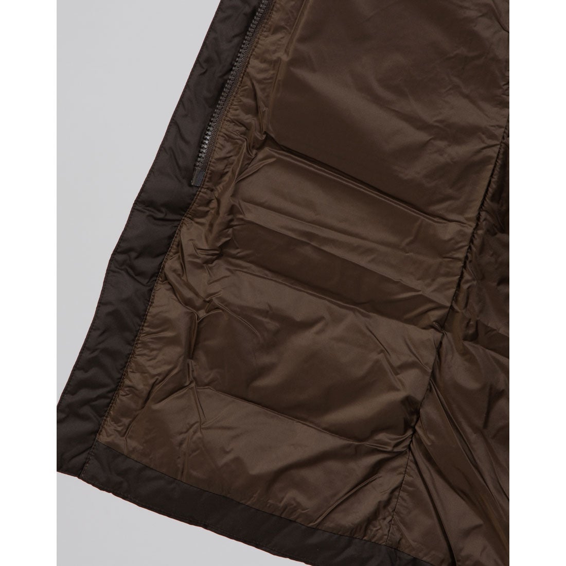 モンベル mont-bell トラベルダウンロングコート Women's （ブラウン