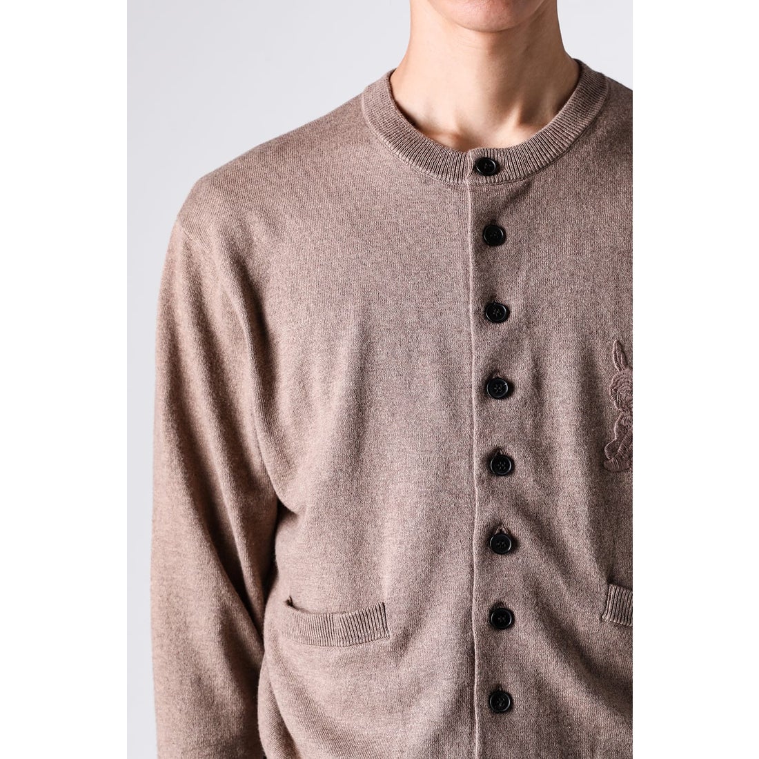 エムエーエスユー MASU 10 BUTTONS CARDIGAN （Beige） -FASCINATE