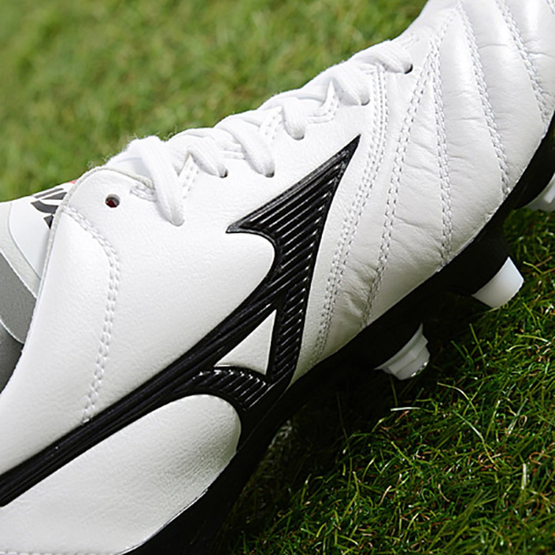 MIZUNO ミズノ モレリア NEO 2 MIX(ホワイト×ブラック) P1GC165009