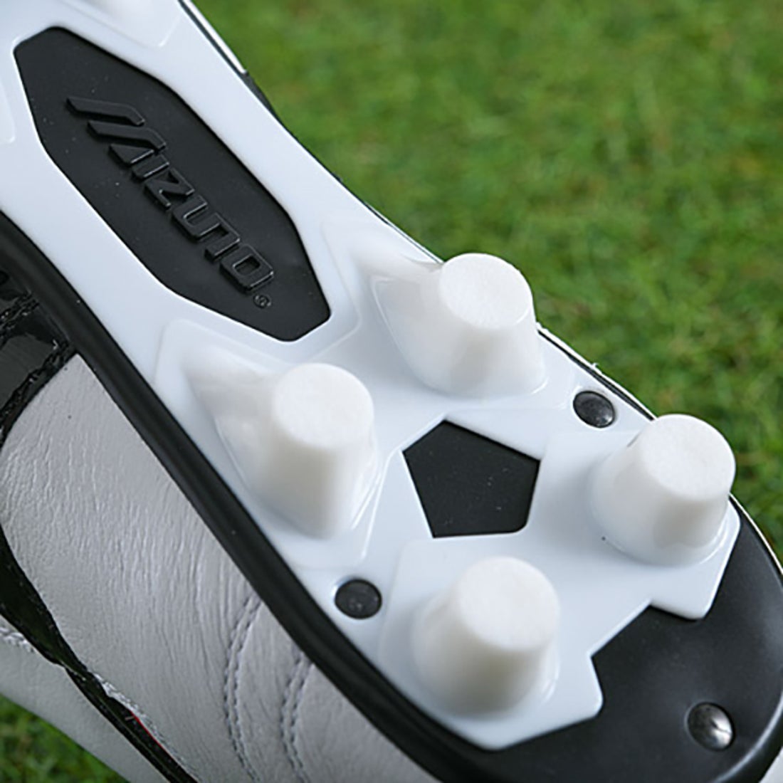 MIZUNO ミズノ モレリア II JAPAN ショートタン/ノーマルステッチ