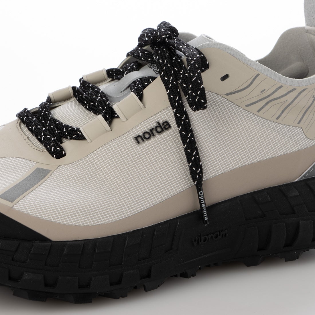 ノルダ norda NORDA001-M norda Cinder （Cinder） -ファッション通販