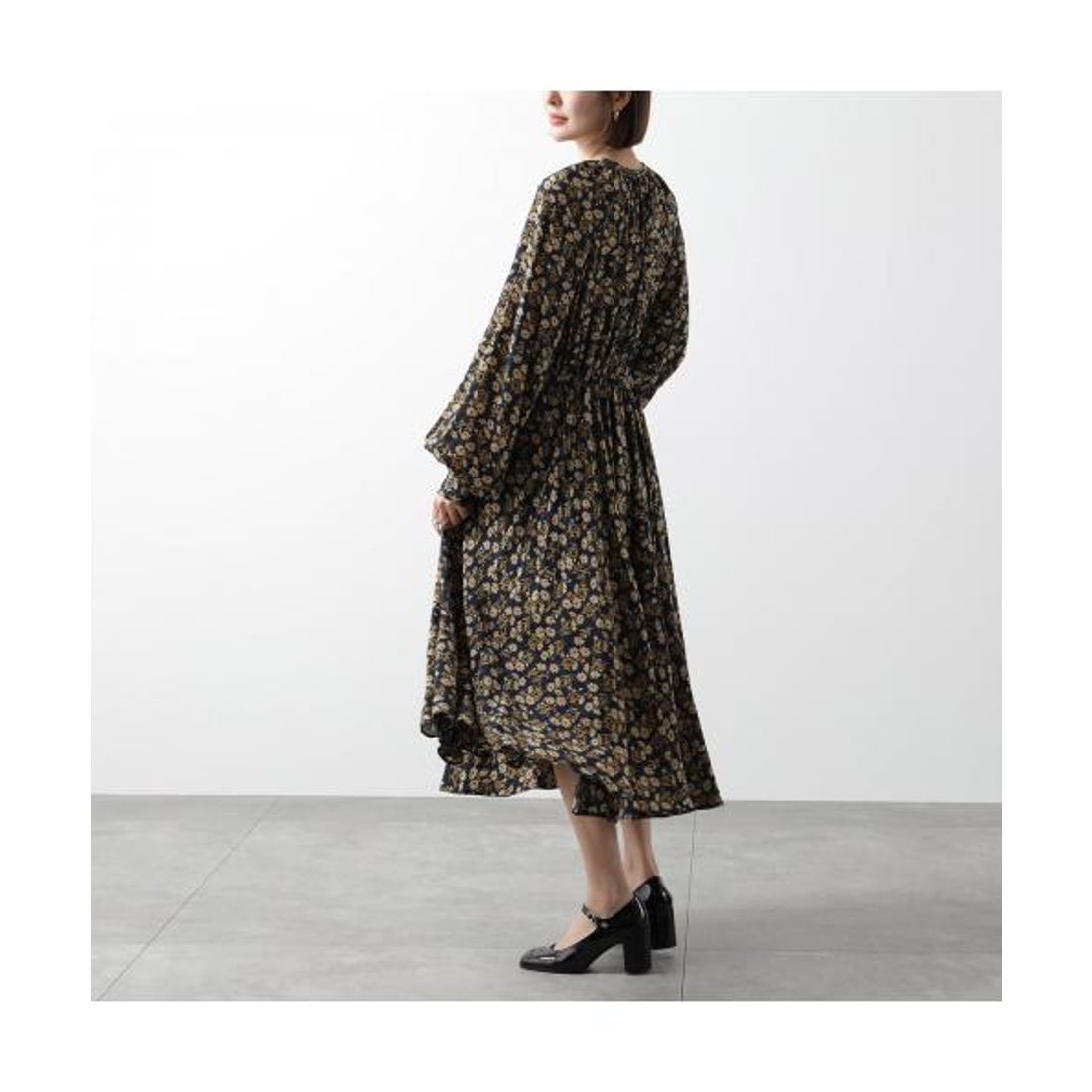 ヌメロヴェントゥーノ N21 ワンピース H103 5549 シフォン ロング丈