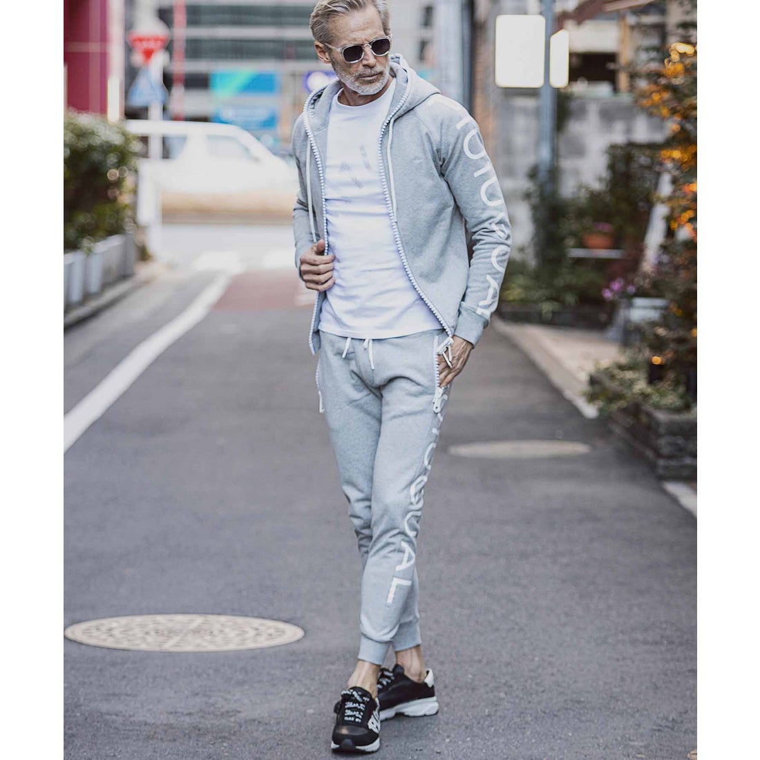 ウノ ピゥ ウノ ウグァーレ トレ リラックス 1PIU1UGUALE3 RELAX