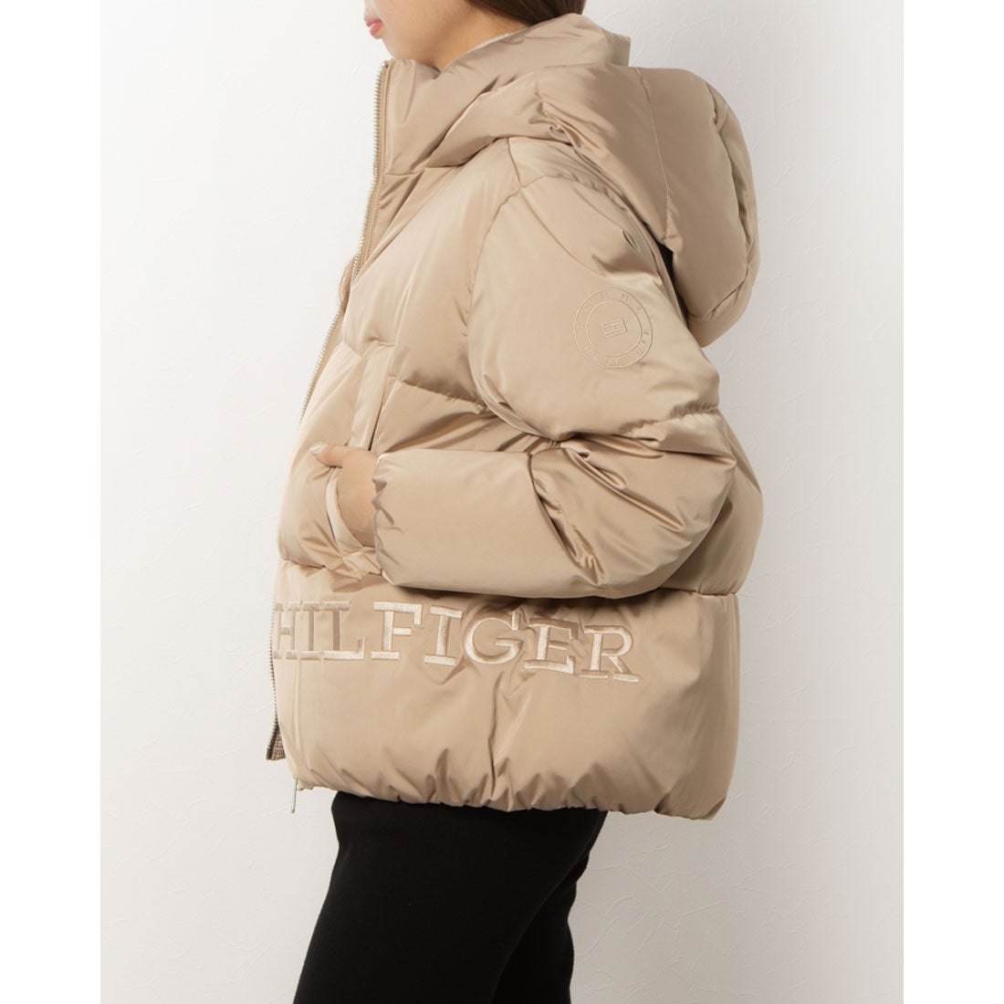 トミー ヒルフィガー TOMMY HILFIGER サテンフーデッドダウン