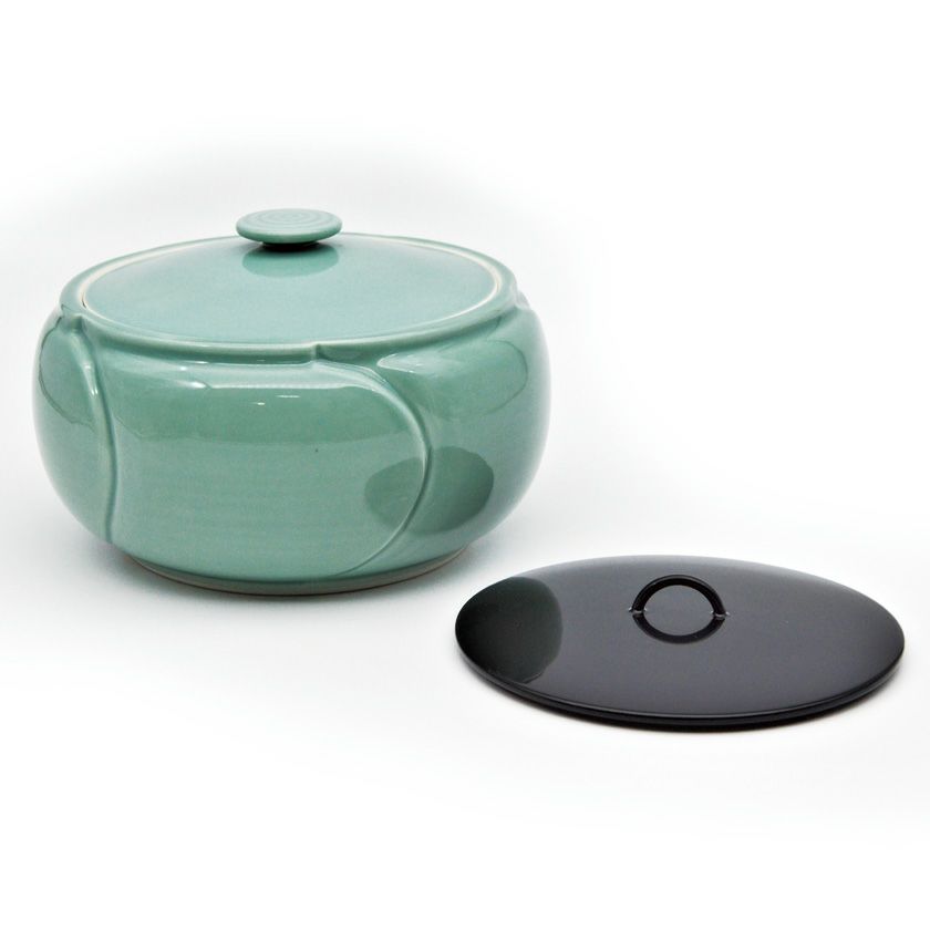 茶道具 水指（水差・みずさし） 捻梅水指 青磁 塗蓋付 加藤 藤山