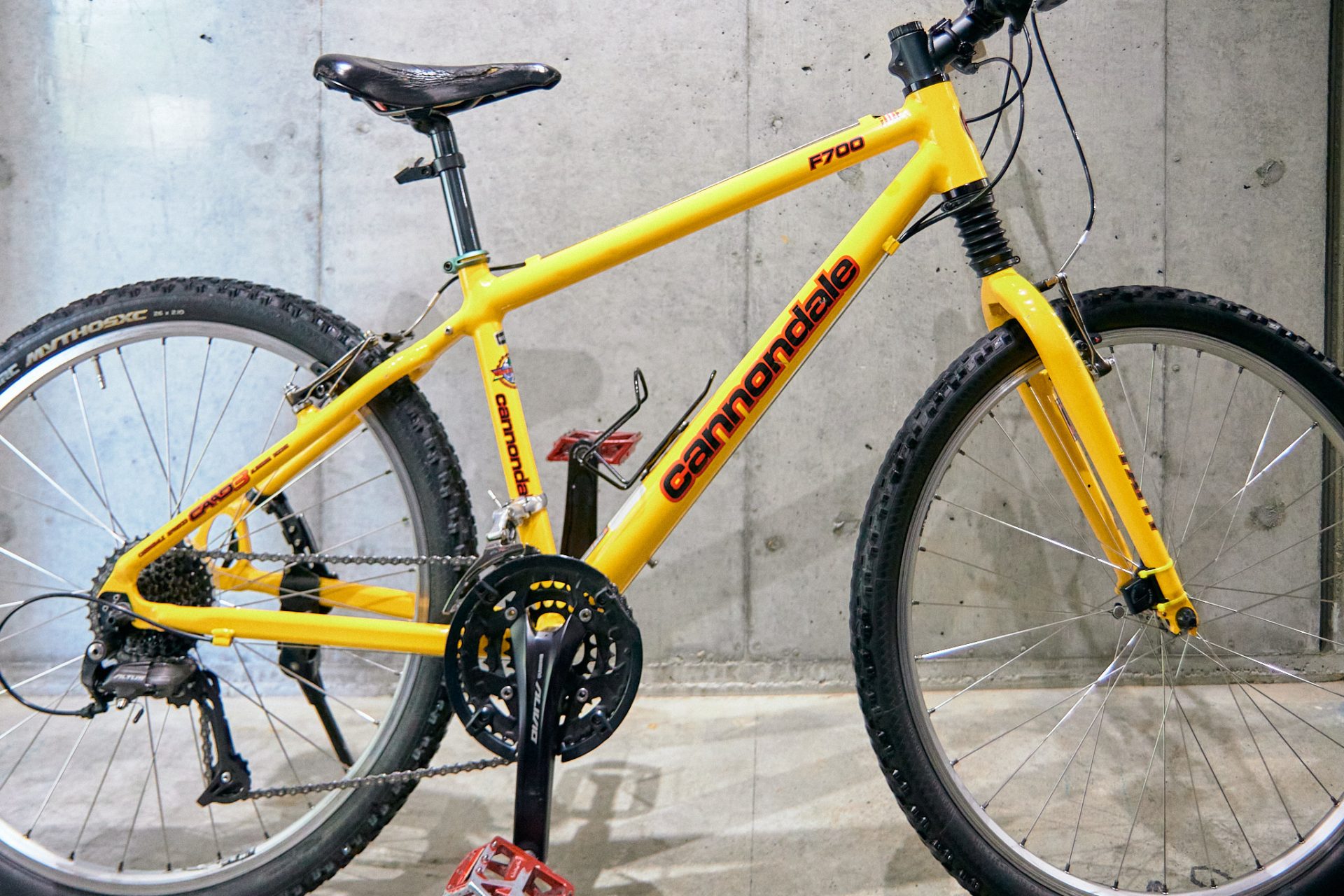 ワイルドなイエローのcannondaleのMTBが入庫！ - SENSHA Bicycle 港北