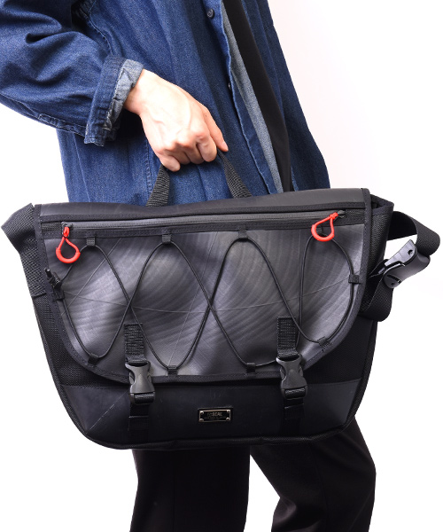 MESSENGER BAG AMBIDEXTROUS | 日本職人が作るメンズ トート バッグ