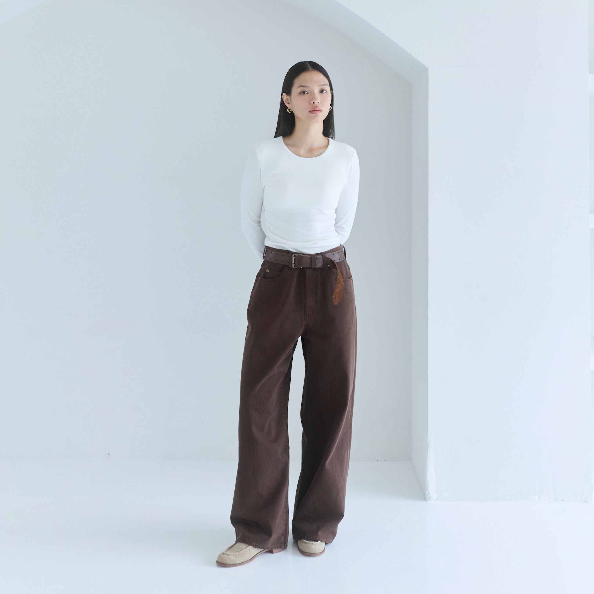 Wide-waisted low-rise baggy SRN05