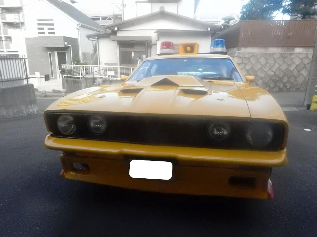 個人売買 映画 マッドマックスMADMAXに登場したイエロー