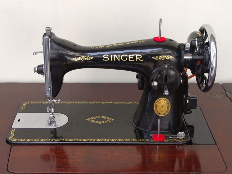 No.314 SINGER 15k90 シンガー製 希少クイーンアンキャビネット 電動