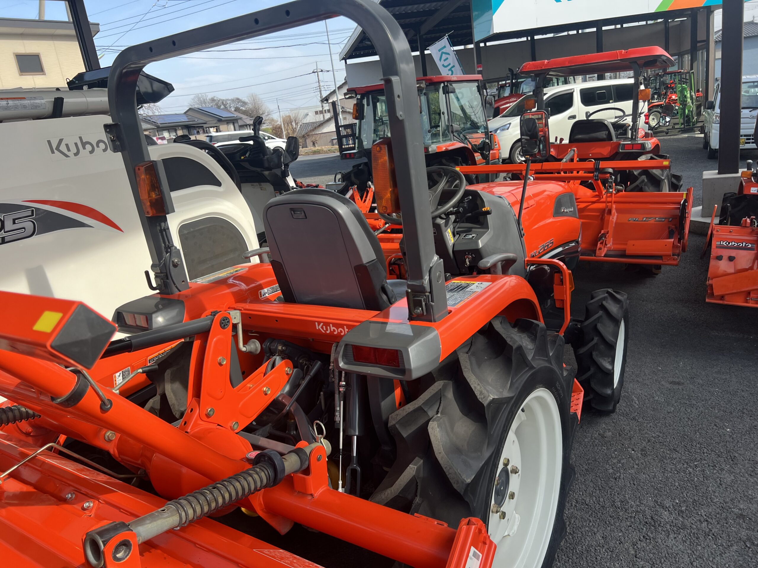 クボタ 中古トラクター KL265 | 農機／建機／草刈機販売（有）関口