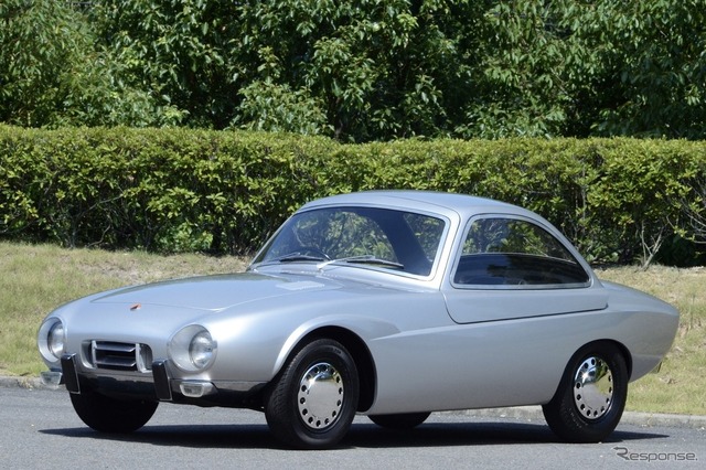 書籍】幻のショーカーを復刻、その全てを記した1冊…トヨタパブリカ