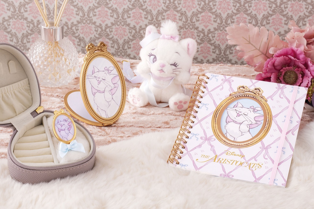ディズニー】『おしゃれキャット』マリーのグッズが新登場！秋冬に