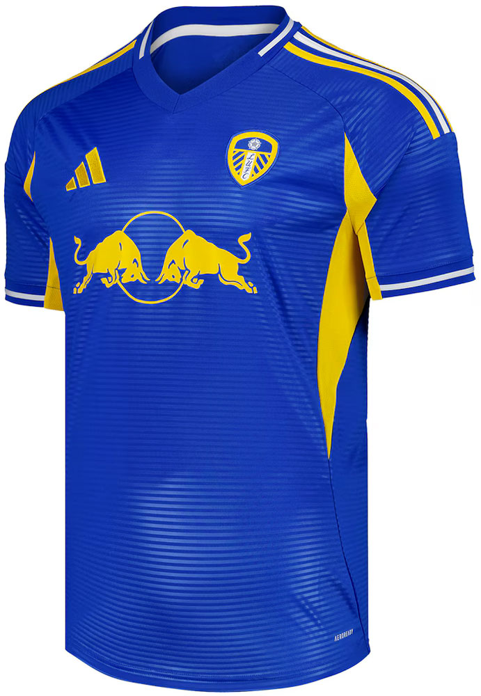 田中碧の所属クラブに新ユニフォーム登場！「伝説チーム」のユニ復活で