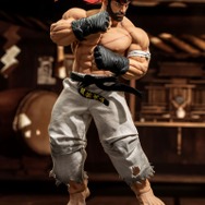 世界で888個“だけ”！『スト5』お値段約6万超え「リュウ」のアクション