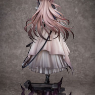 ほほえみが美しい…『アークナイツ』より「魔王」のフィギュアが日本