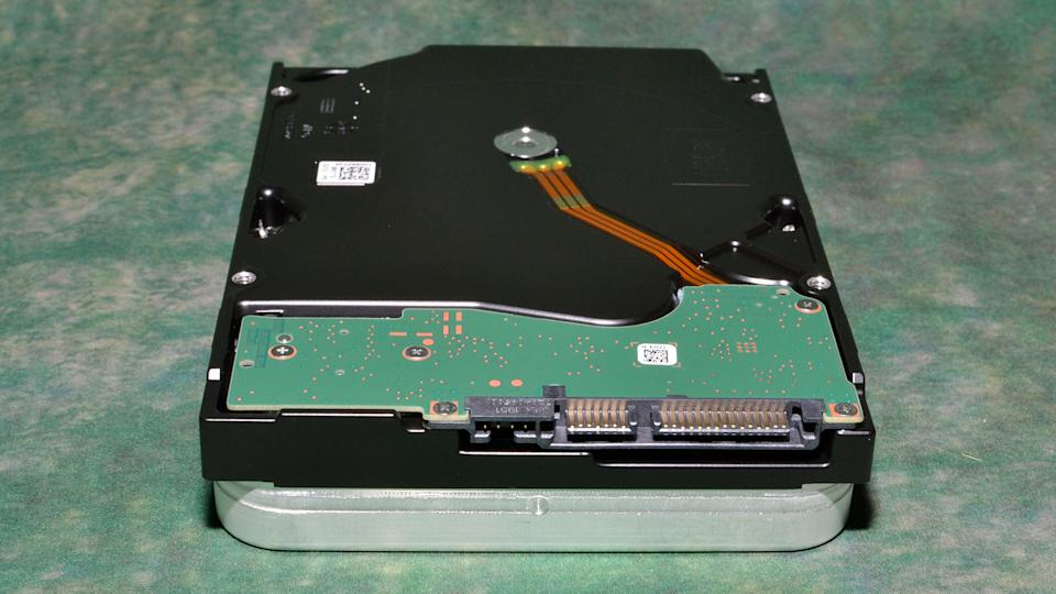 Seagate IronWolf Pro 14TB HDD Review: The Warranty Advantage