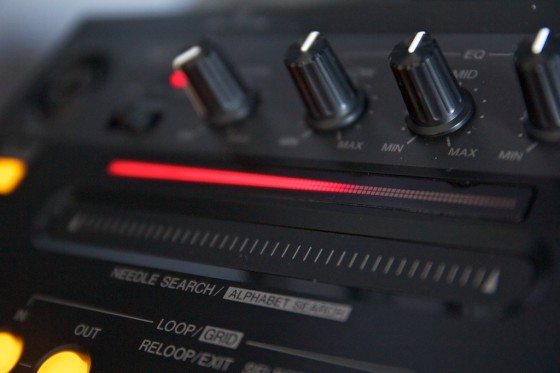 Review: Pioneer DDJ-S1 - DJ TechTools