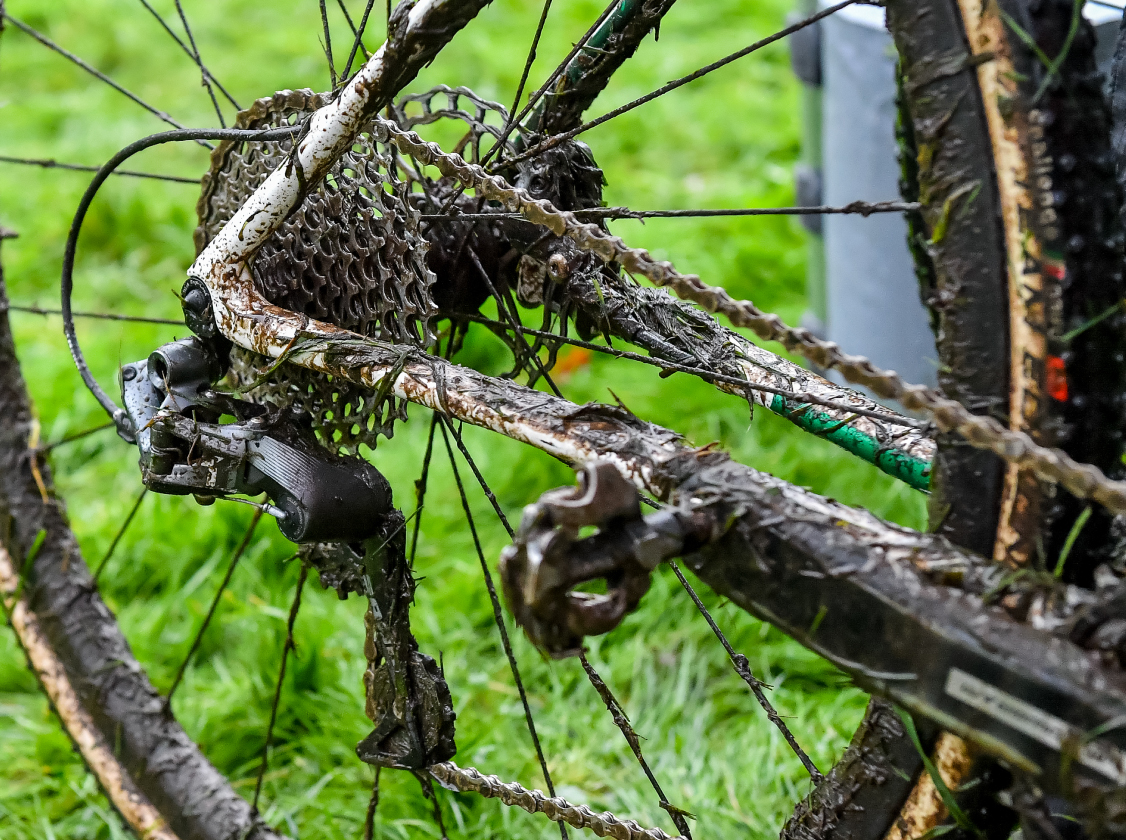 商品詳細 自転車 | HTLR LIMUSチューブレスレディ 300TPI）（CHALLENGE