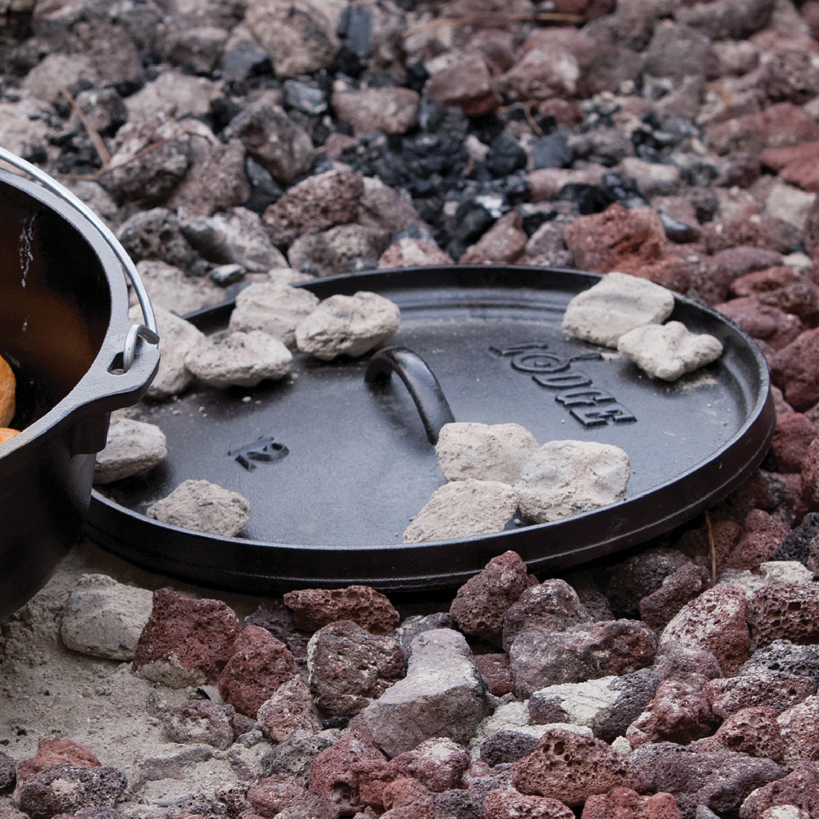 12 Inch / 6 Quart Camp Dutch Oven,（キャンプオーヴン 12インチ