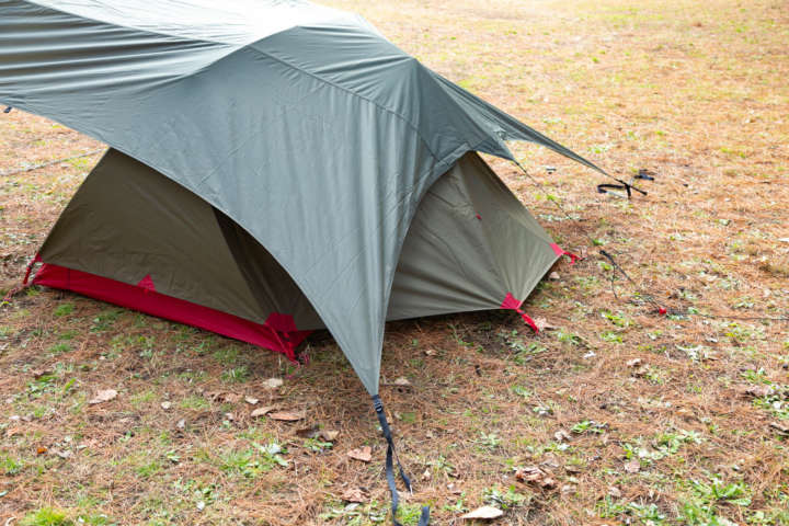 ザ・ノース・フェイスのドーム型シェードでソロキャンプ基地を簡単構築