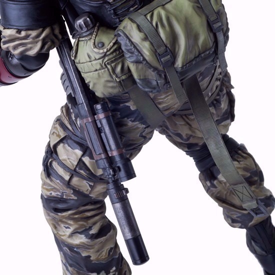 ユニオンクリエイティブ mensHdge technical statue No.16 メタルギア