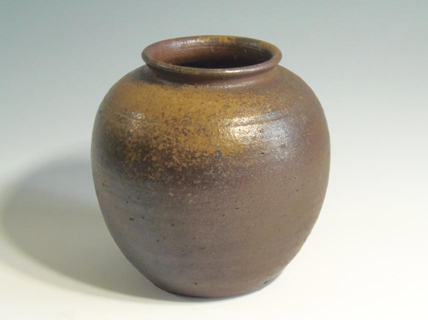 城南骨董-備前焼 陶古窯 壺 690