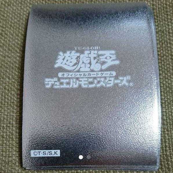 遊戯王 初期 ロゴ スリーブ 銀 シルバー 50枚 プロテクター 過去 1枚