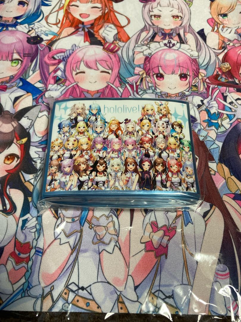 ホロライブ 全員集合 プレイマット スリーブの通販 自動クルミ割り