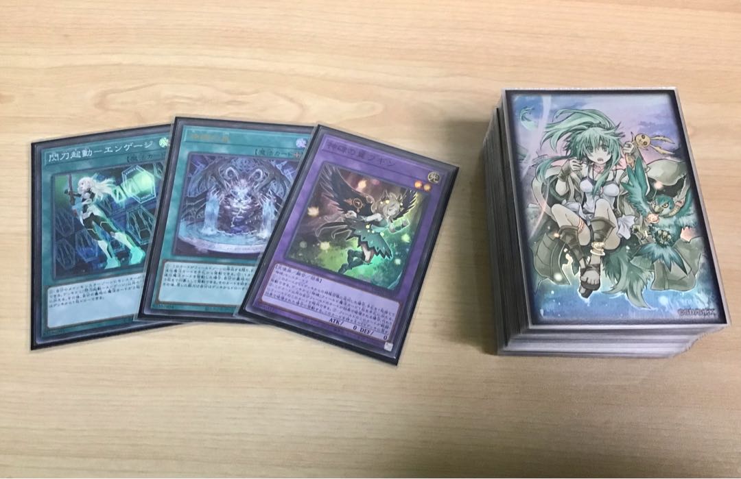 本格構築【神碑閃刀姫】デッキ メイン＆エクストラ＆三重スリーブ 1枚