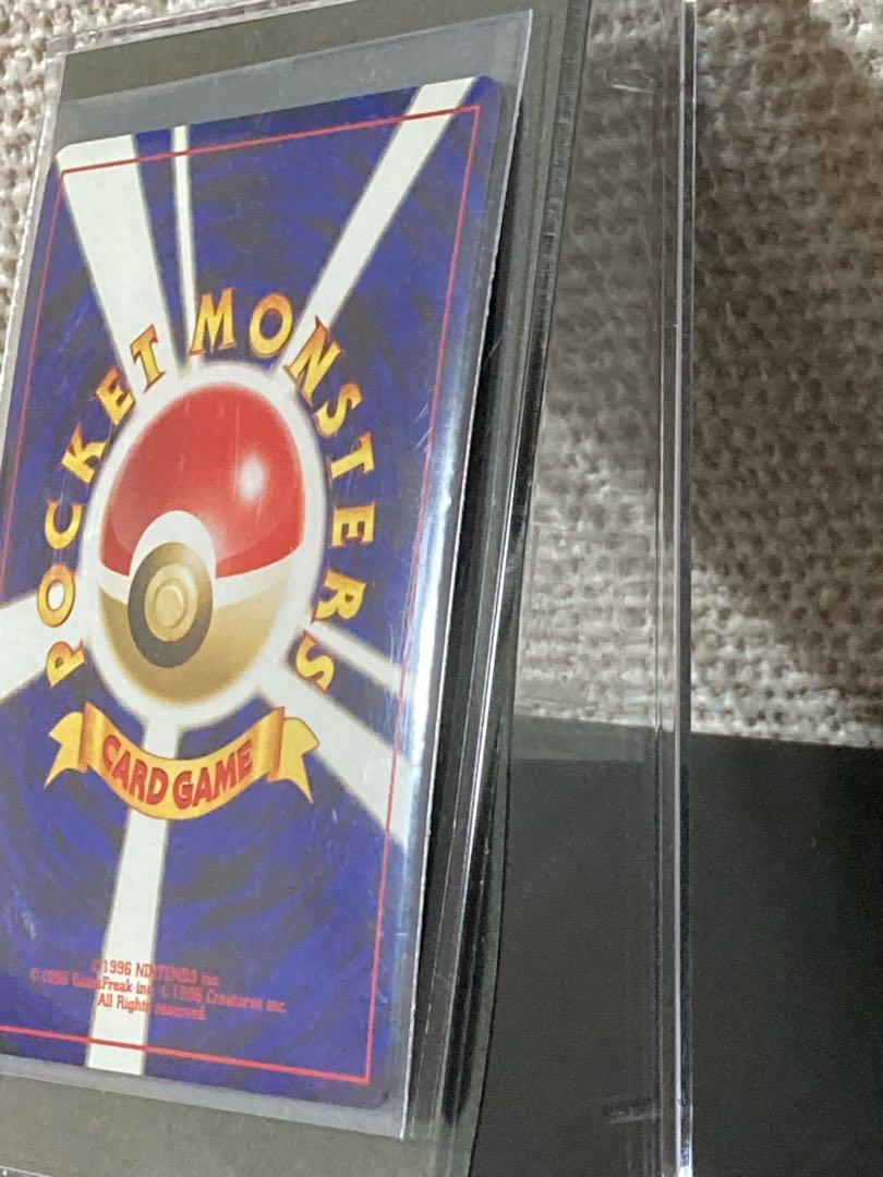 ポケモンカード 旧裏 エンテイ おたけび 1枚の通販 1570184176