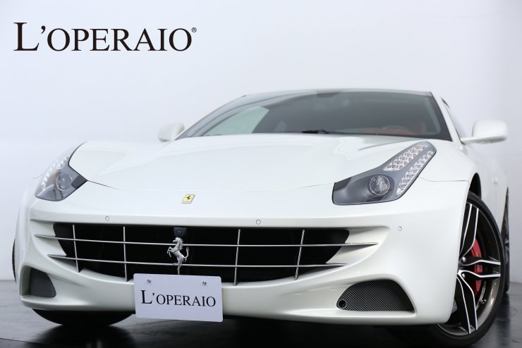 フェラーリ FF Ferrari Four 4WD 正規ディーラー車 左ハンドル