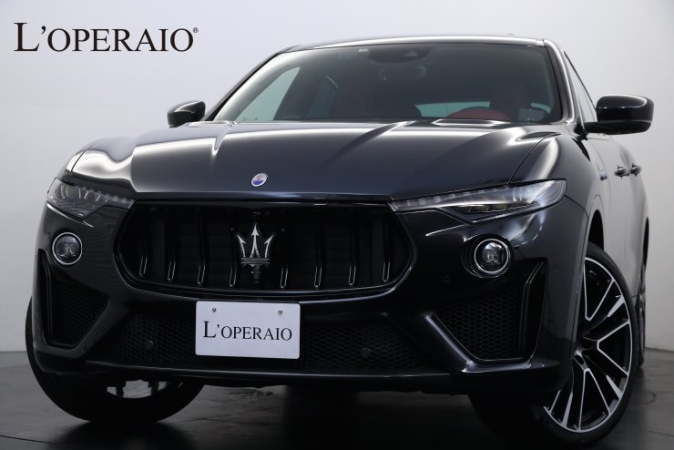 マセラティ レヴァンテ トロフェオ 左H 有償色 赤革 純正22インチ