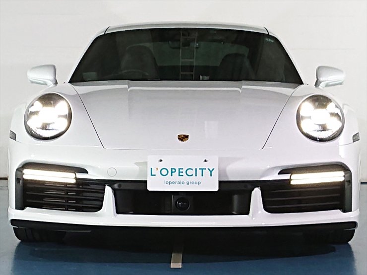 ポルシェ 911(Type992) ターボ PDK スポーツクロノPKG 純正20/21インチ