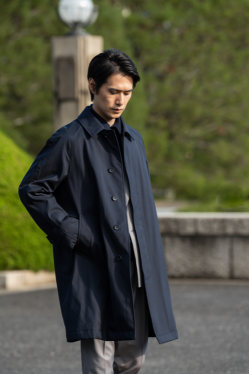 伝統と革新を纏う～ビジネススタイルを格上げするコート～｜SUIT