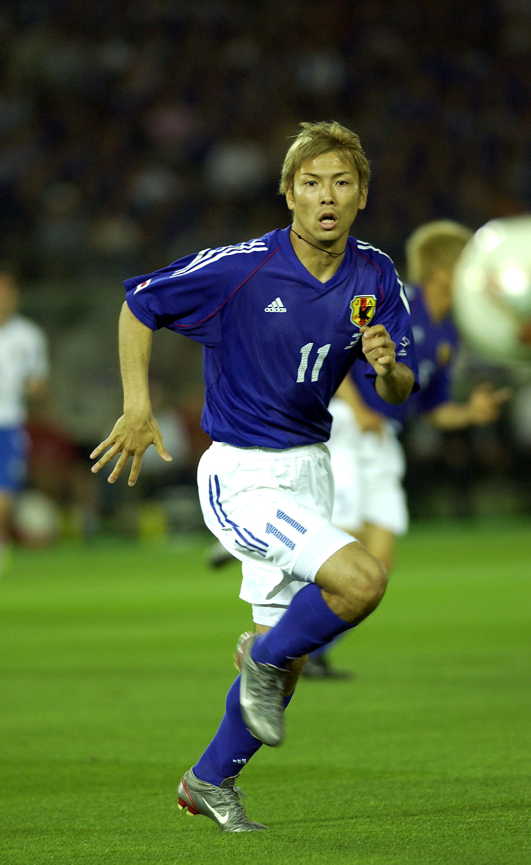 鈴木隆行。日韓W杯で伝説のゴールを挙げた、史上空前に泥臭いFW | VICTORY