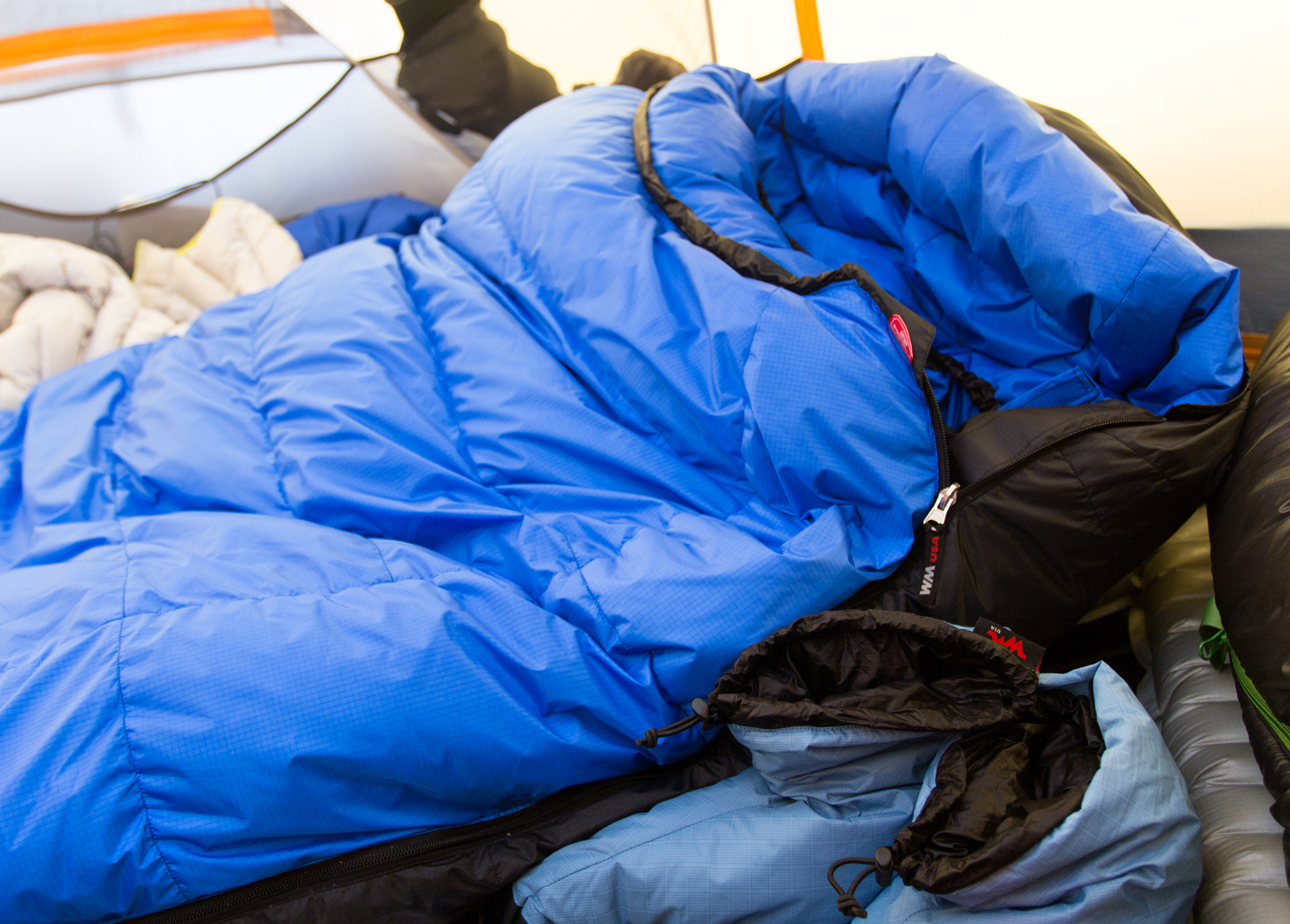 Western Mountaineering Puma Gore Sleeping Bag Review: Cold-Weather