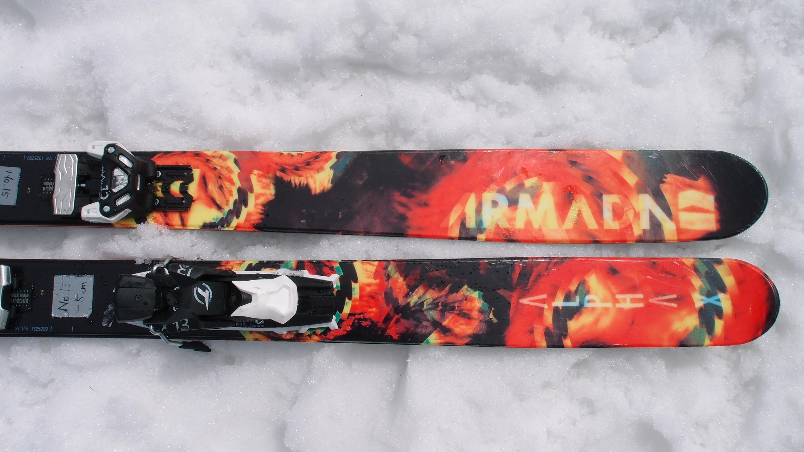 ARMADAアルマダ ALPHA X│skibum fancy スキーバムファンシー