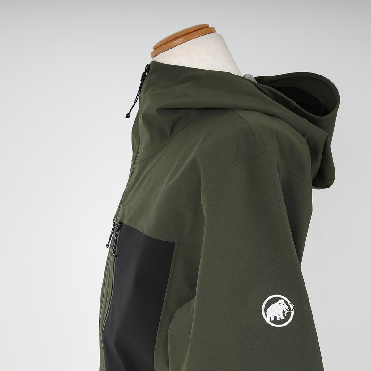 MAMMUT マムート スキーウェア アウター ジャケット メンズ＜2026