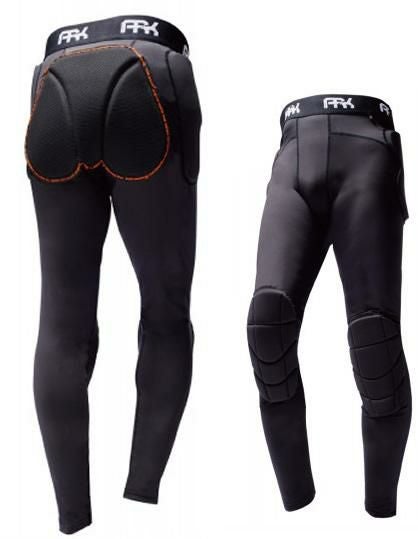 処分価格！！スノーボード プロテクターパンツ 子供～大人サイズまで