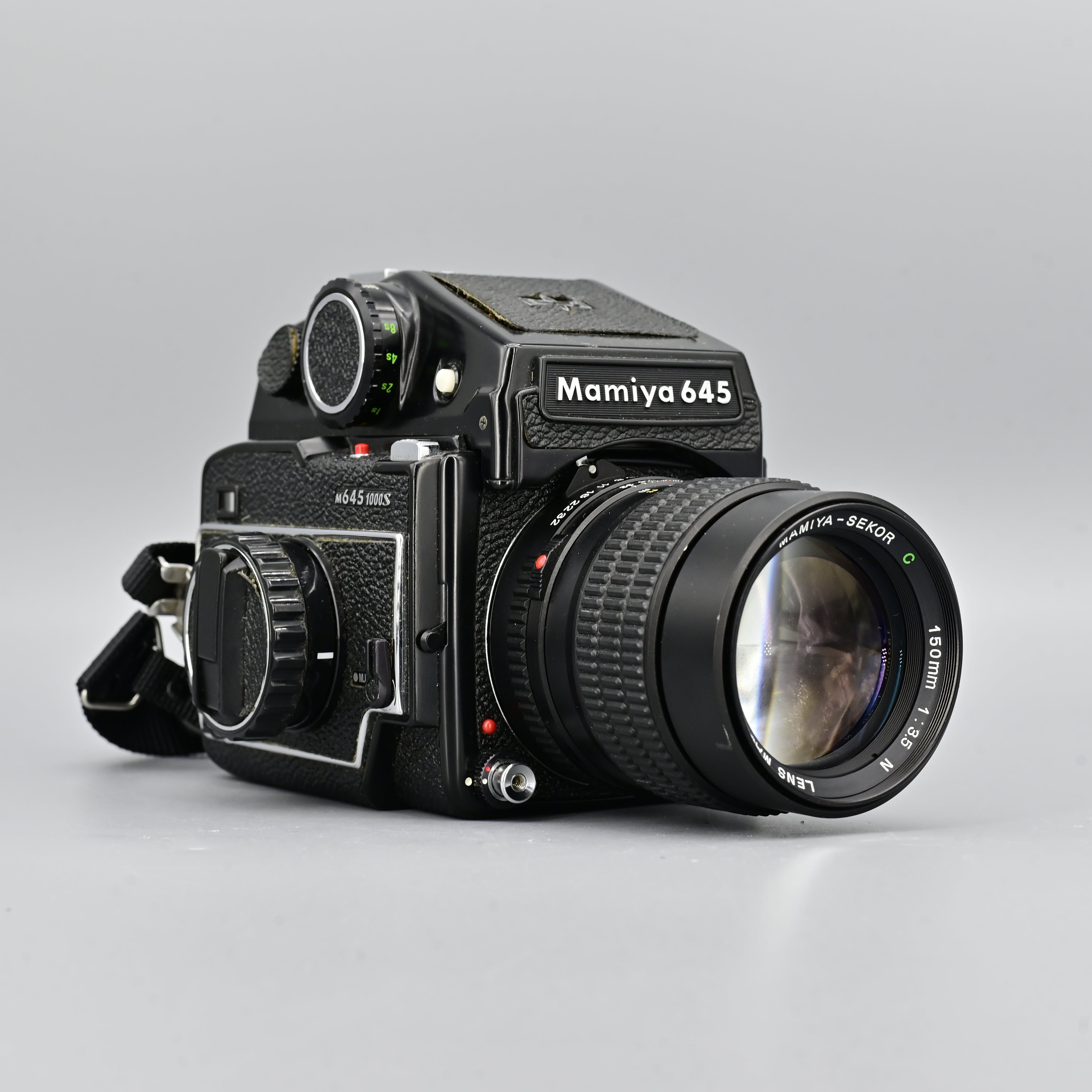 Mamiya M645 + Sekor C 150mm F3.5 Lens – SHOWA