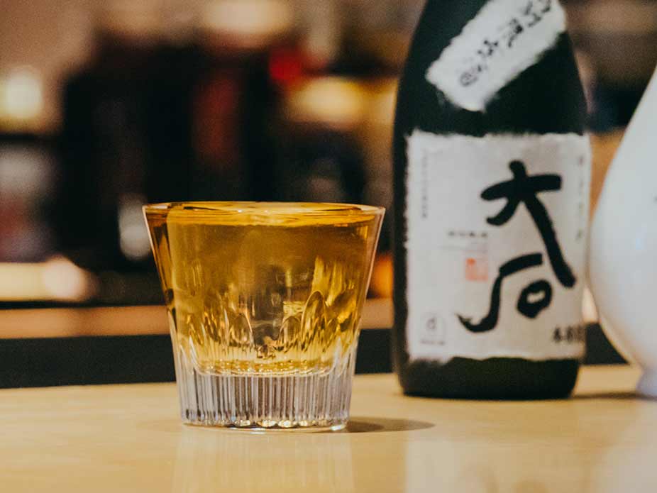 特別限定酒 大石〉と〈極上大石〉の「ローリングストーンズ」｜トップ