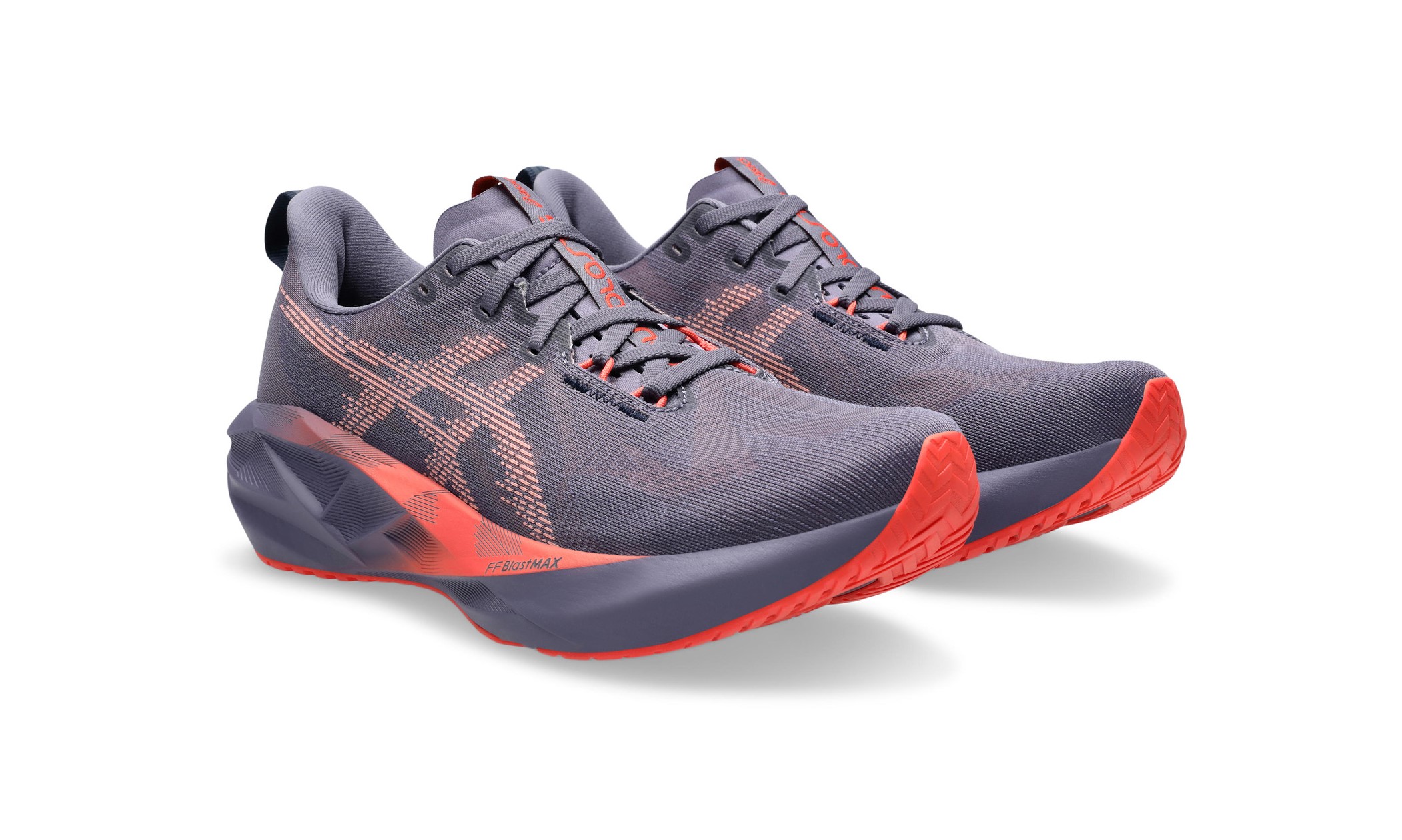 アシックス」ランニングシューズから軽量で反発性に優れ、よりスピード